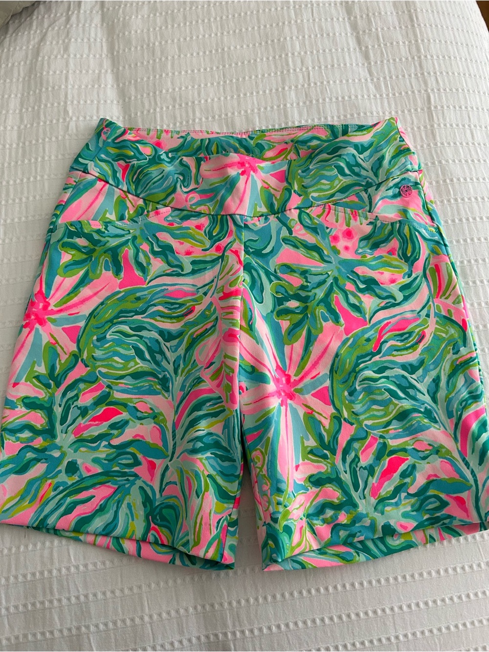 Lilly Pulitzer Pink, Green & Turquoise Leaf-Print Bermuda Golf Shorts